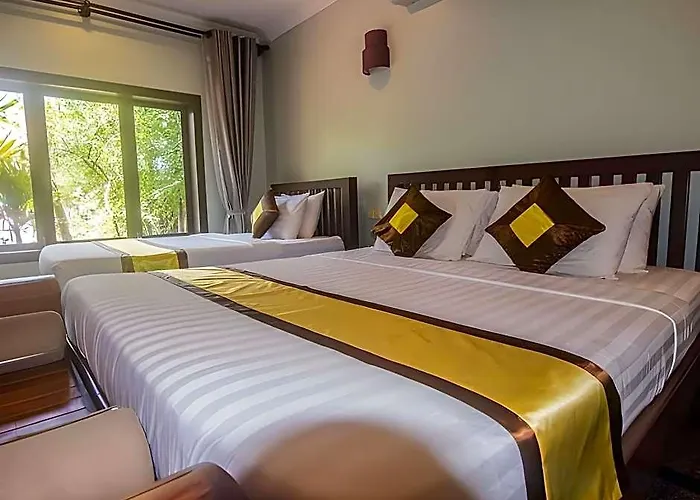 Hotel Empire 3*